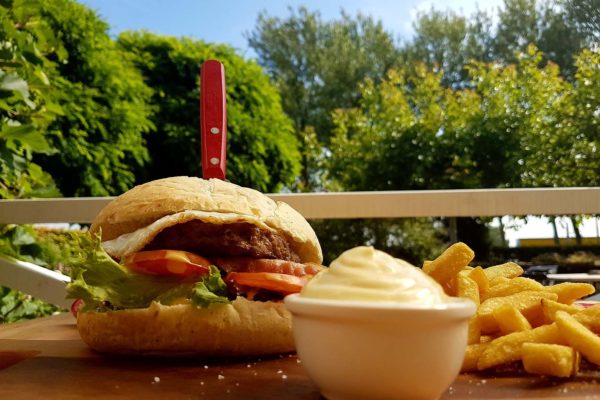 Classic burger